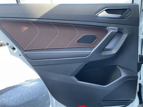 Used 2024 Volkswagen Tiguan SEL R-Line image 25