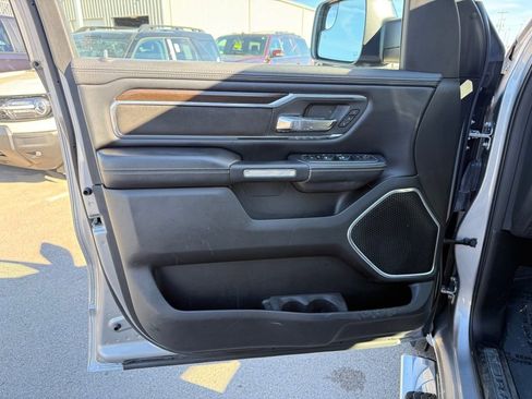 Used 2022 RAM 1500 Laramie image 9