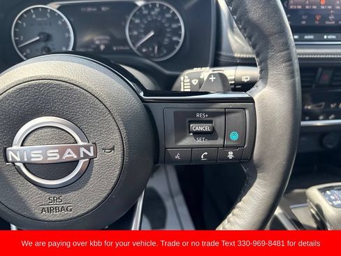 Used 2022 Nissan Rogue SV AWD/4WD image 18