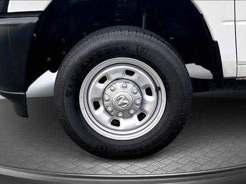 Used 2022 RAM 2500 Tradesman image 31