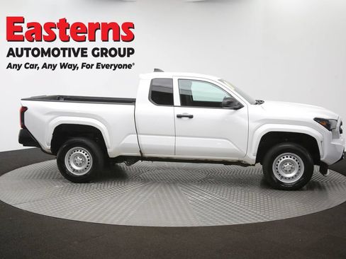 Used 2025 Toyota Tacoma SR RWD image 43
