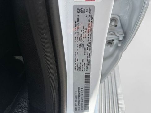 Used 2021 RAM 1500 Laramie AWD/4WD image 24