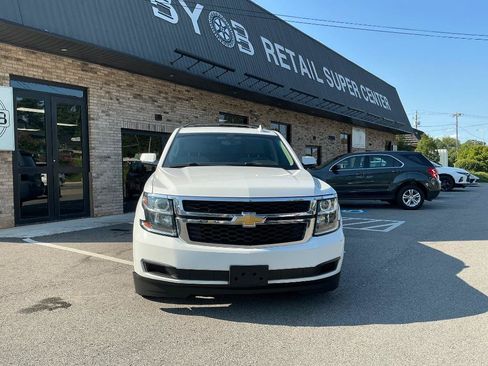 Used 2018 Chevrolet Tahoe LS RWD image 9