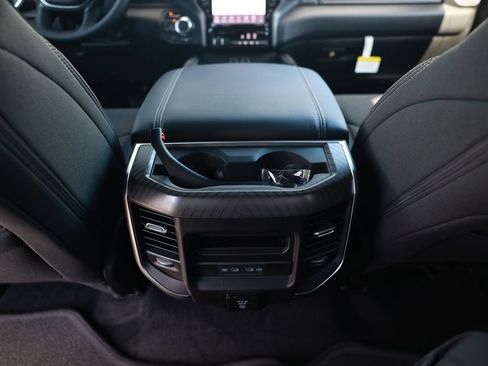 New 2026 RAM 1500 Big Horn AWD/4WD image 30