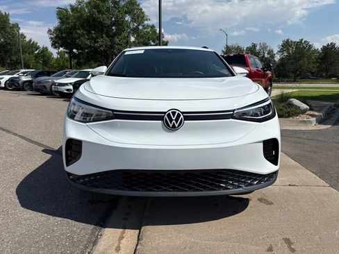 Certified 2024 Volkswagen ID.4 Pro AWD/4WD image 9