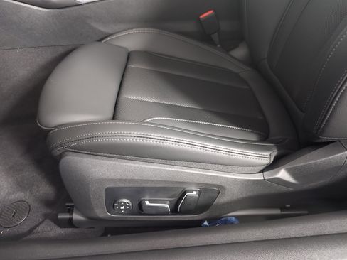 Used 2026 BMW 430i Coupe w/ Parking Assistance Package image 11