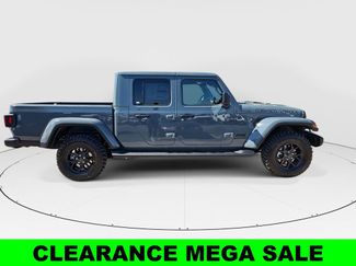 New 2025 Jeep Gladiator Willys video 2