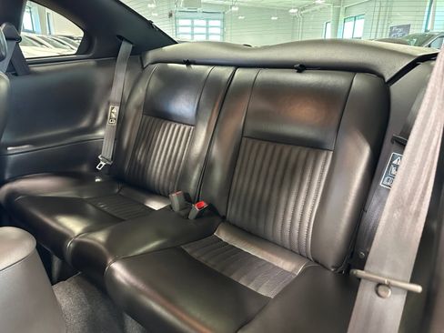 Used 2001 Ford Mustang GT RWD image 25