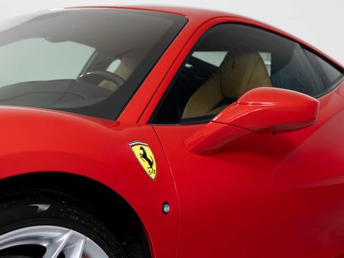 Certified 2020 Ferrari F8 Tributo image 30