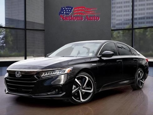 Used 2022 Honda Accord Sport image 1
