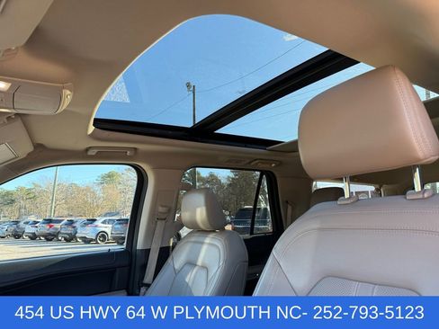 Used 2024 Ford Expedition Max Limited AWD/4WD image 20
