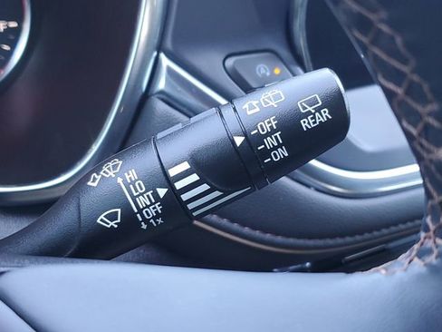 Used 2023 Chevrolet Blazer Premier w/ Driver Confidence II Package image 23