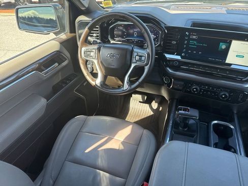 Used 2025 Chevrolet Silverado 1500 RST image 11