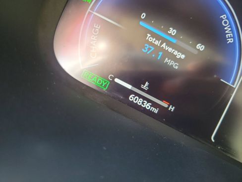 Certified 2025 Toyota RAV4 Limited AWD/4WD image 24