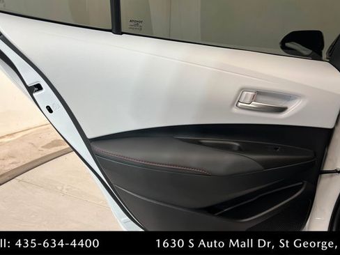 Used 2025 Toyota Corolla SE FWD image 18