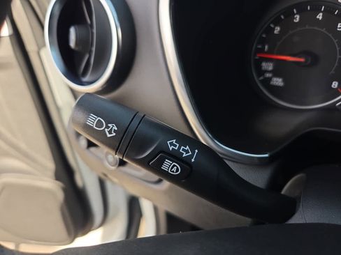 Used 2021 Chevrolet Blazer LT image 26