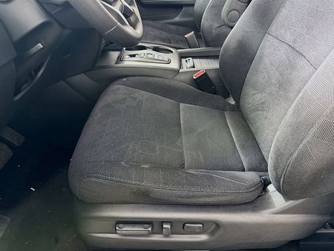 Used 2022 Honda Pilot Sport image 28