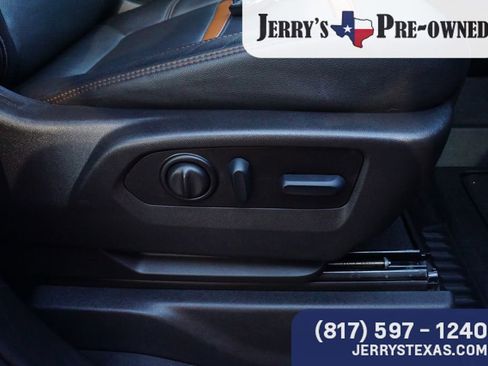 Used 2022 GMC Sierra 2500 AT4 w/ AT4 Premium Plus Package image 24