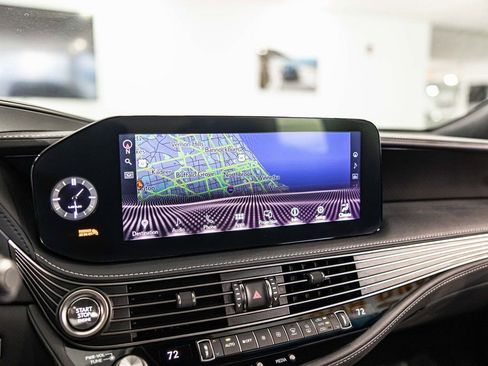 Used 2022 Lexus LS 500 F Sport w/ Accessory Package (Z1) image 28