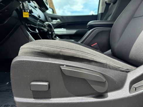 Used 2016 Chevrolet Colorado LT w/ LT Convenience Package RWD image 20