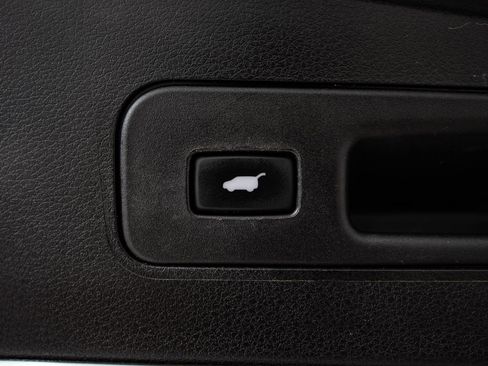 Used 2020 Acura MDX SH-AWD image 23