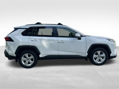 Used 2019 Toyota RAV4 XLE w/ Convenience Package AWD/4WD image 6
