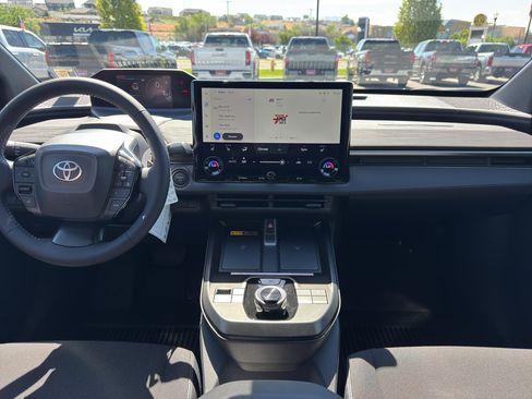 New 2026 Toyota C-HR AWD/4WD image 10