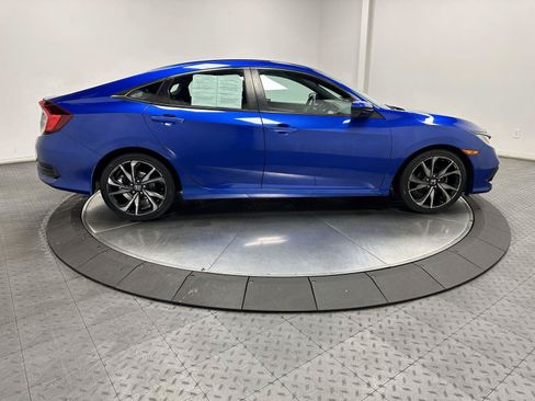 Used 2019 Honda Civic Sport image 15