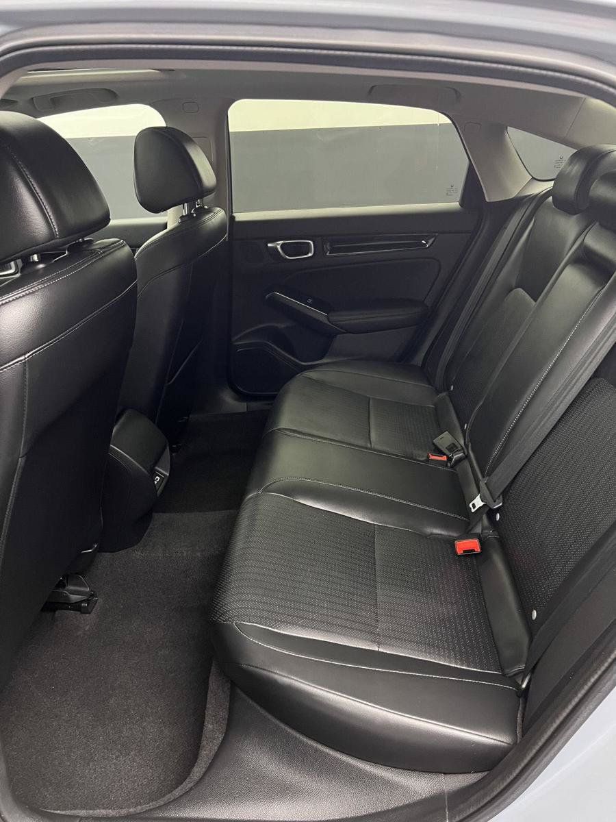 Used 2023 Honda Civic Touring image 18