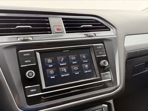 Used 2022 Volkswagen Tiguan S AWD/4WD image 30