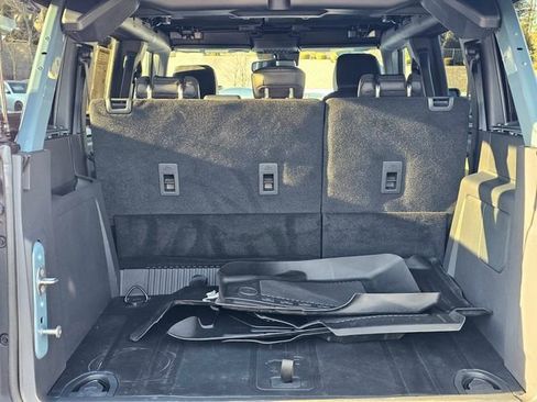 Used 2021 Ford Bronco Badlands image 11