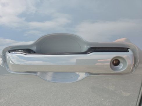 Used 2022 Toyota Tundra SR5 image 11