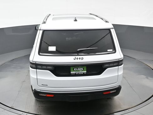 New 2026 Jeep Grand Wagoneer Limited AWD/4WD image 25