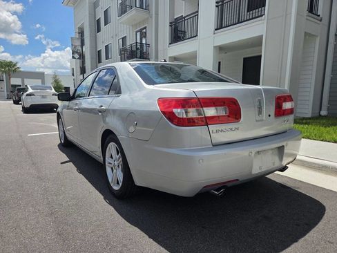 Used 2009 Lincoln MKZ FWD image 9