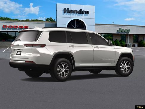 New 2025 Jeep Grand Cherokee L Limited image 8