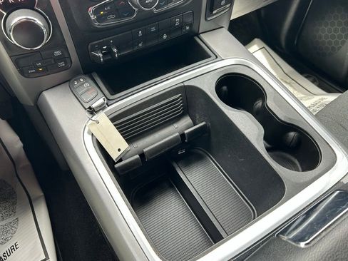 Used 2022 RAM 1500 Classic Warlock AWD/4WD image 31