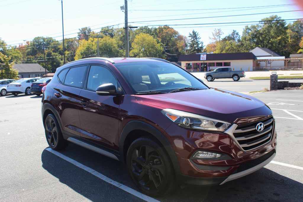 Used 2017 Hyundai Tucson Sport AWD/4WD image 3