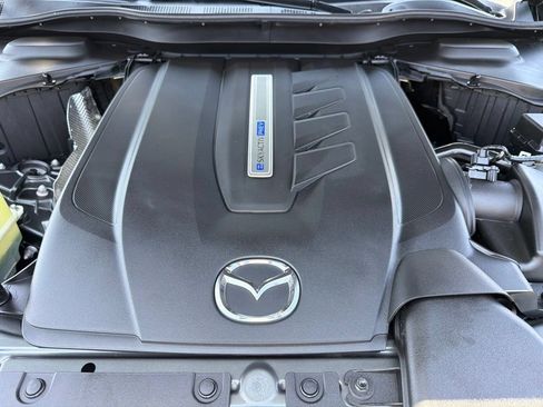 Used 2024 MAZDA CX-90 Plug-In Hybrid w/ Preferred AWD/4WD image 38