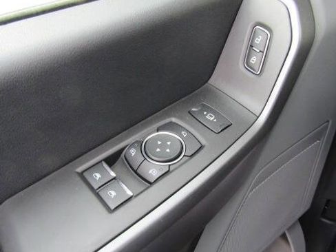 Used 2025 Ford F350 XLT w/ 360-Degree Camera Package image 19