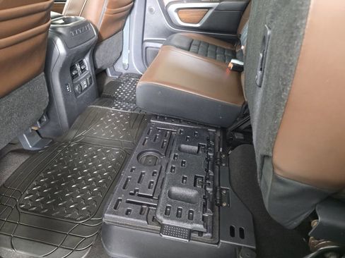 Used 2019 Nissan Titan Platinum Reserve w/ Platinum Utility Package AWD/4WD image 31