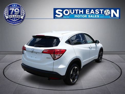 Used 2018 Honda HR-V EX image 6