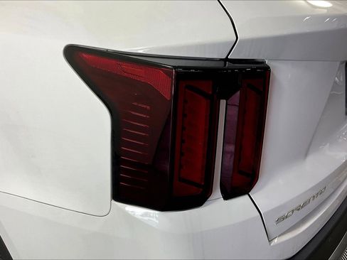New 2026 Kia Sorento S w/ S Panoramic Sunroof Package AWD/4WD image 15