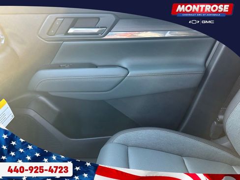 New 2026 GMC Terrain AT4 w/ Convenience Package III image 12