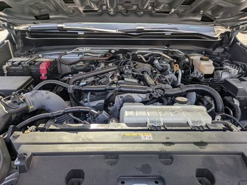 Used 2024 Toyota Tacoma SR5 AWD/4WD image 13