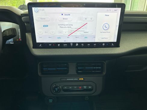 New 2026 Ford Maverick XLT w/ XLT Luxury Package FWD image 33