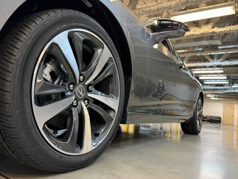 New 2025 Acura TLX Technology Package image 12