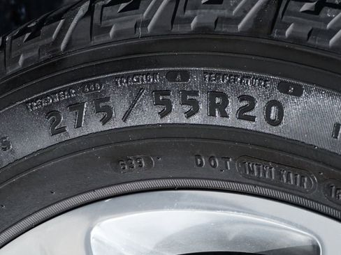 Used 2020 Ford F150 Platinum w/ Equipment Group 701A Luxury image 46