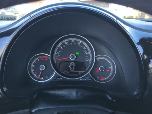 Used 2018 Volkswagen Beetle 2.0T S image 10