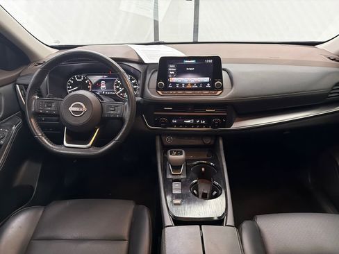 Used 2023 Nissan Rogue SV w/ SV Premium B Package image 24