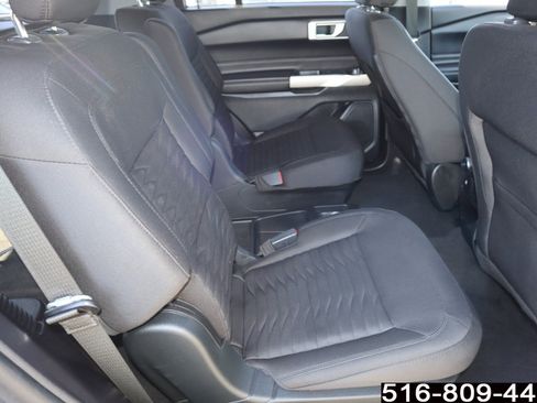 Used 2021 Ford Explorer XLT AWD/4WD image 26
